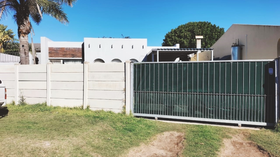 2 Bedroom Property for Sale in Aston Bay Eastern Cape